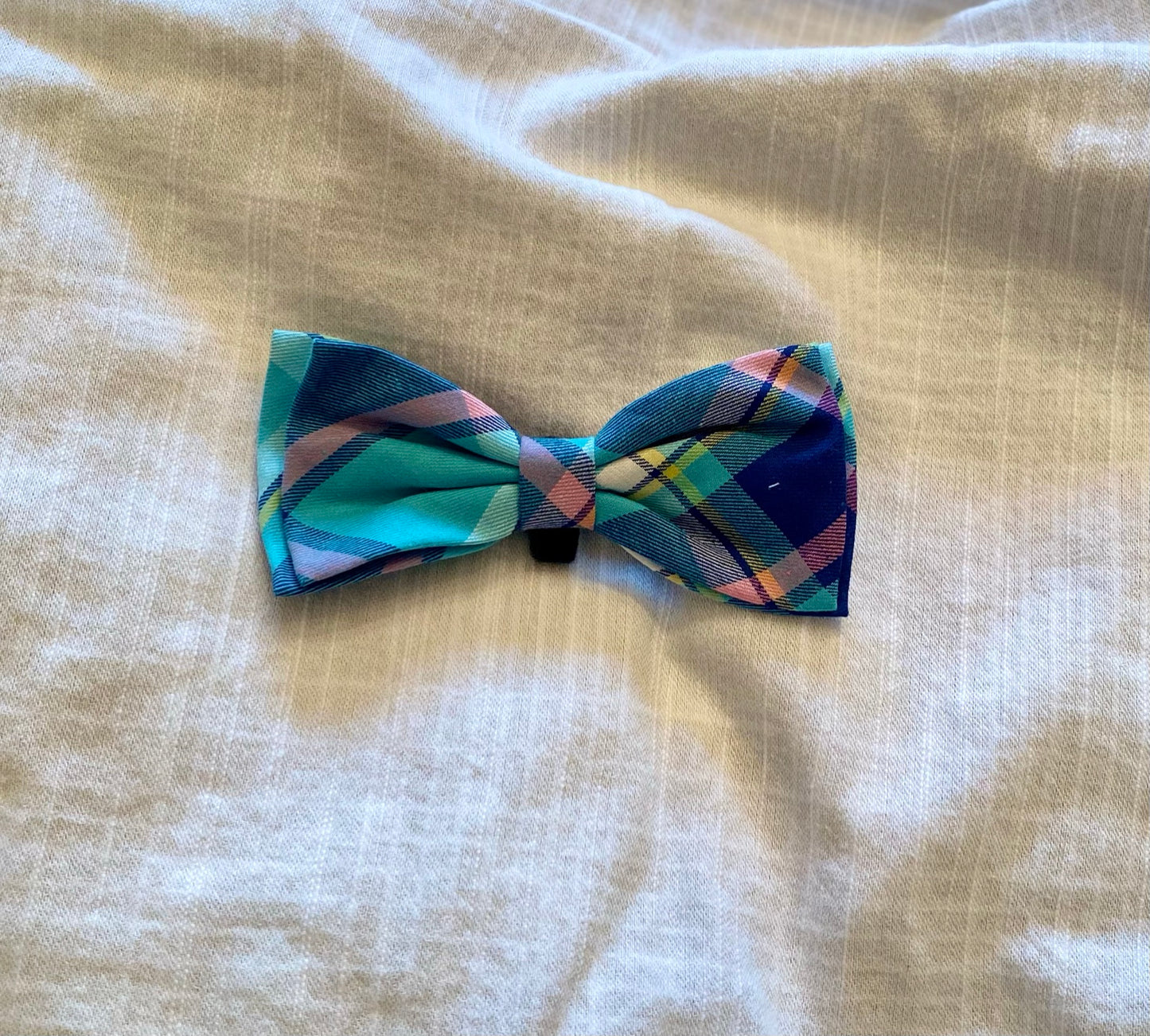 Blue and purple plaid pet bow tie